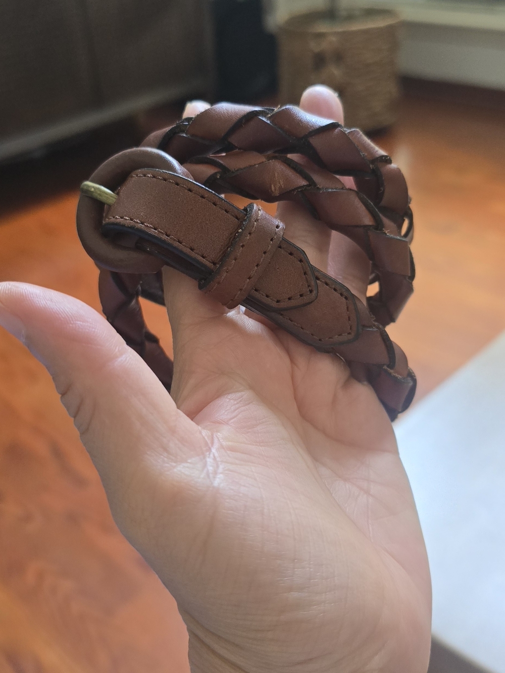 ​Vintage Classic Dark Brown Woven Braided Leather Skinny Belt - Size Small